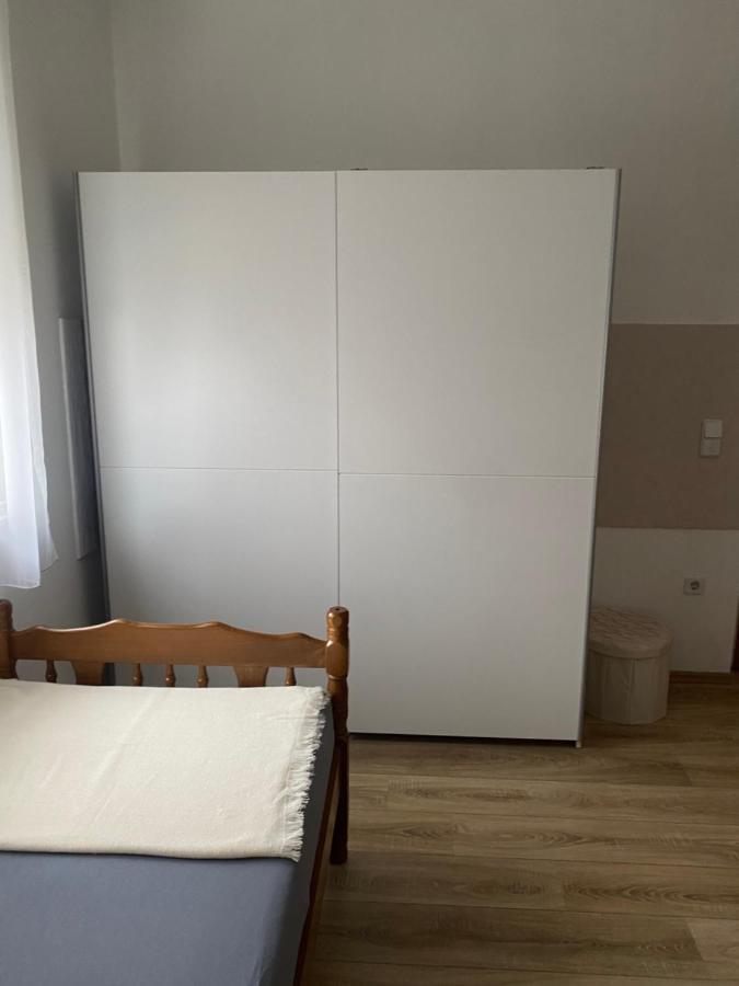 Three Bedroom Apartment Between Trogir And Split Kaštela Extérieur photo